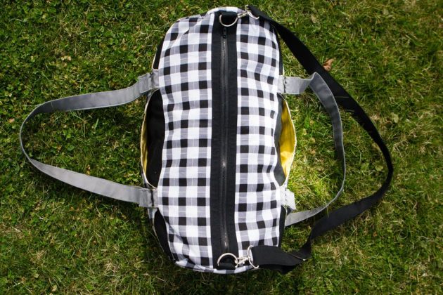 Betz White Road Tripper Duffle sewn by Sew Fearless4