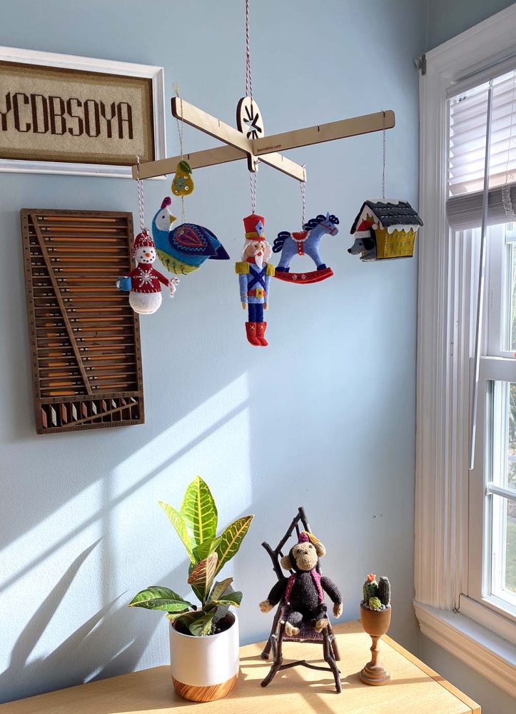 Hanging felt ornament display