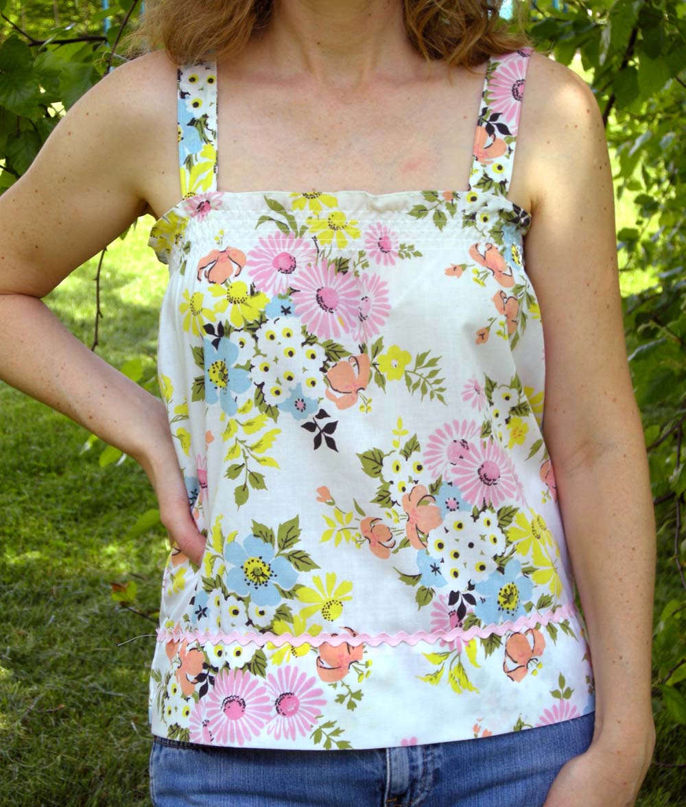 How to make a Shirred Top  Easy Sewing Tutorial 